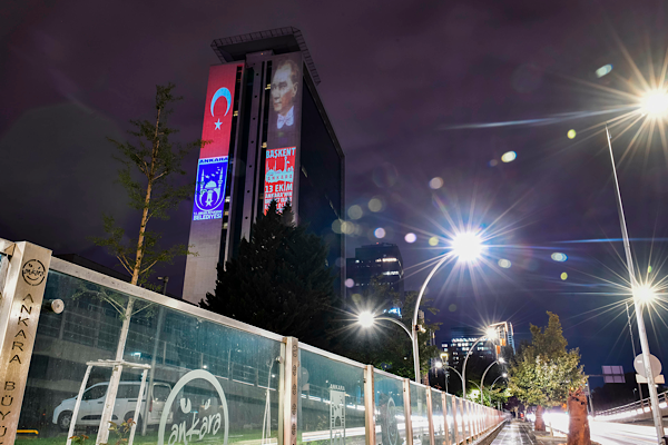 Ankara, başkent oluşunun 103. yılını konser, resim yarışması ve ışık gösterisiyle kutladı<