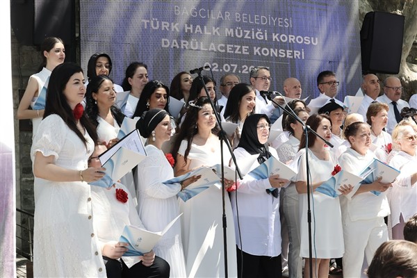 Bağcılar Belediyesi Türk Halk Müziği Korosu’ndan Darülaceze’de konser