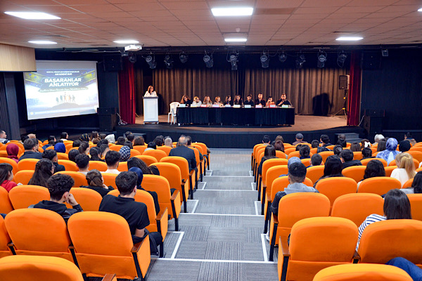 Diyarbakır’da üniversite adayları için deneyim paylaşım etkinliği düzenlendi<