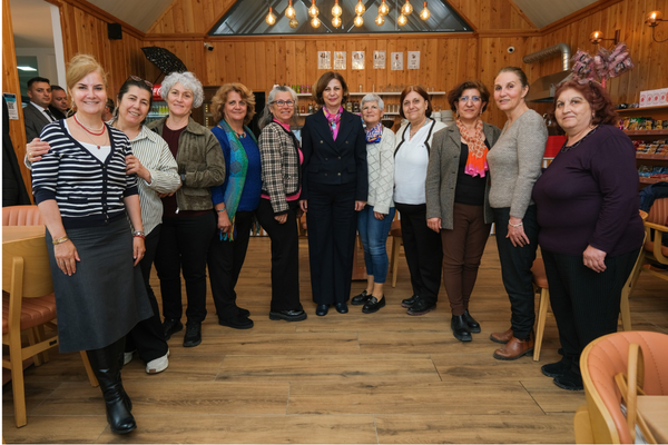 Ünlüce, Mihalgazili kadınlarla bir araya geldi<