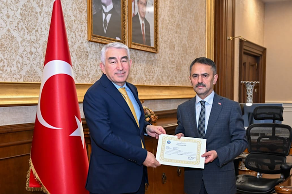 Kocaeli İl Emniyet Müdürü Karaduman, Vali Aktaş'a veda ziyareti gerçekleştirdi<