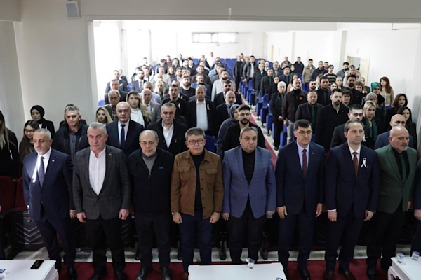 Kütahya'da berberler ve kuaförler odası genel kurulu Yapıldı