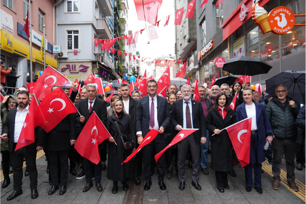 Giresun’da 23 Nisan yürüyüş ve etkinliklerle kutlandı<
