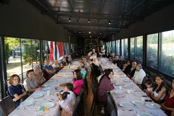 Orhangazi’de çölyaklı aileler bir araya geldi<