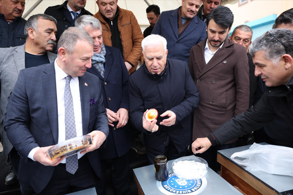 Büyükşehir'den üreticilere arı kovanı desteği<