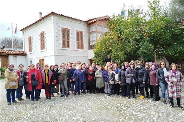 Manisalı kadınlar, Salihli'yi gezdi