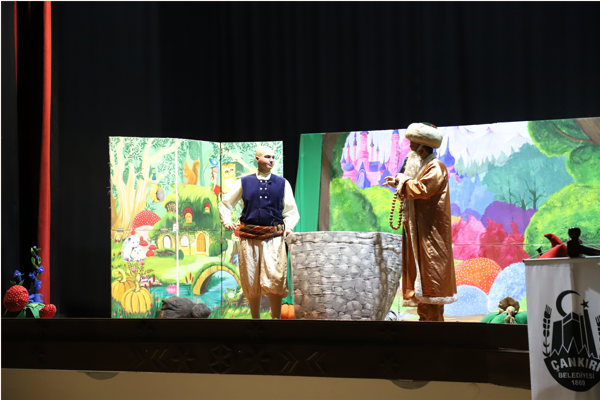 Çankırı Belediyesi'nden çocuklara yönelik tiyatro etkinliği