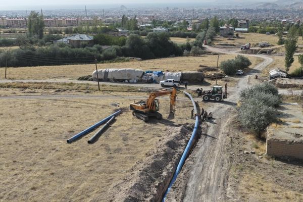 7 mahallede 20 bin hanenin içme suyu sorunu çözüldü<