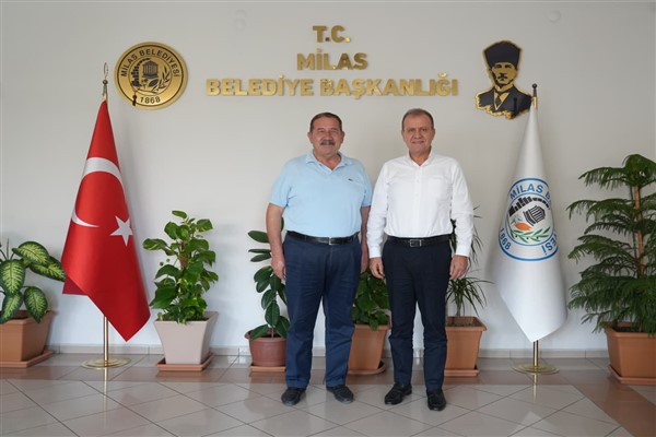 Başkan Seçer, Başkan Topuz’u makamında ziyaret etti<