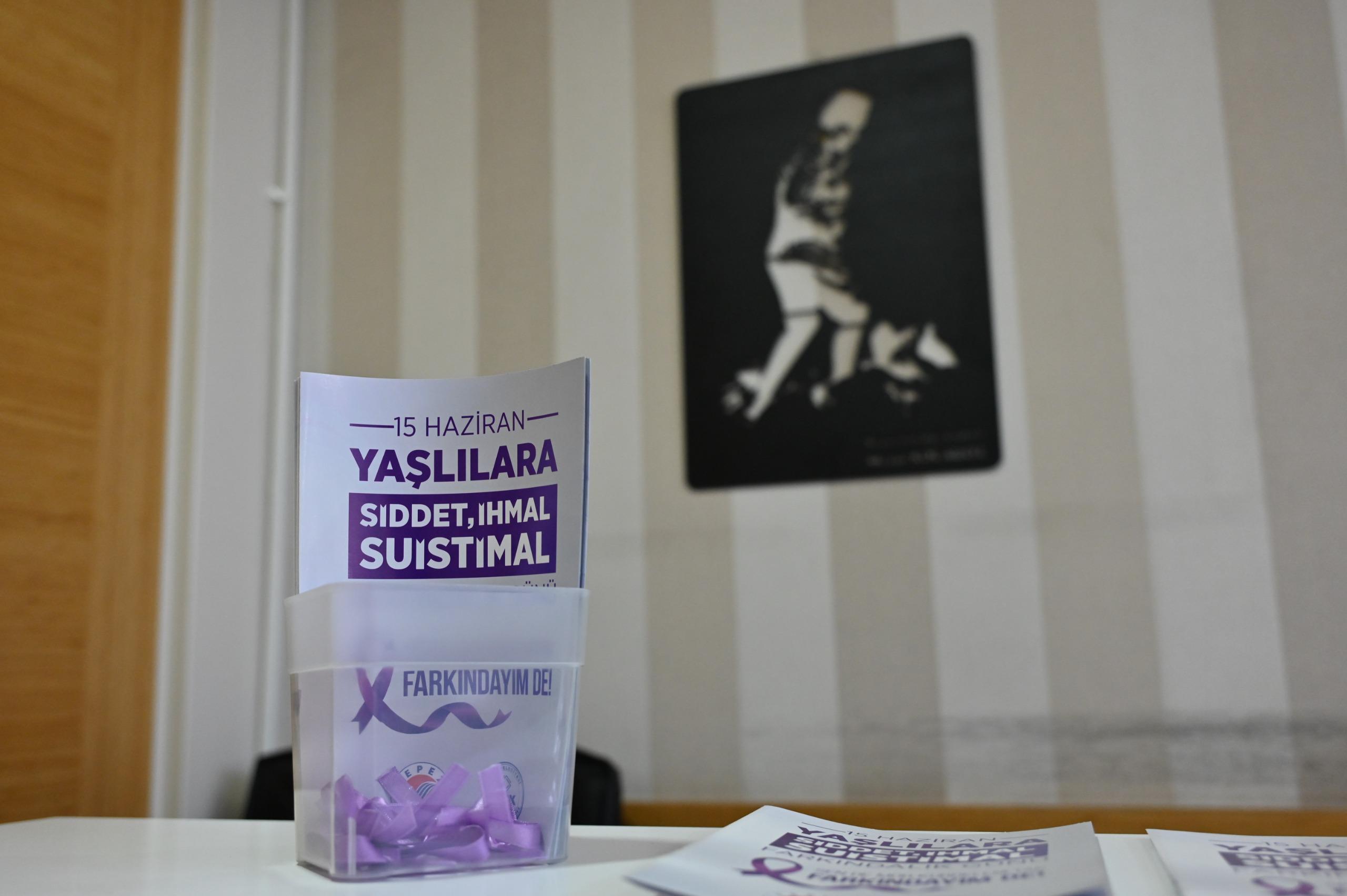 Kepez Belediyesi'nden yaşlılara yönelik şiddet ve ihmale karşı farkındalık çağrısı<