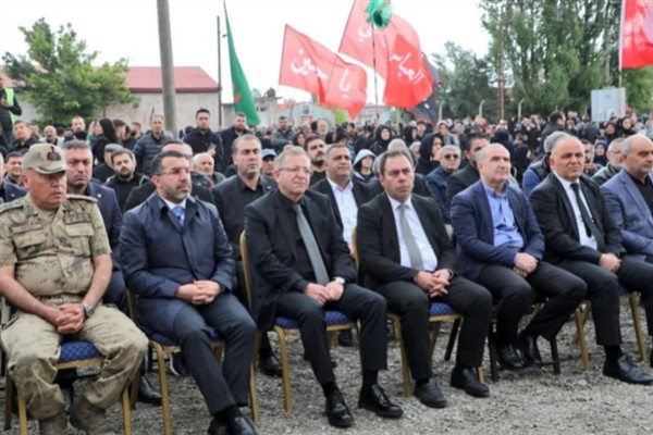 Kars’ta Kerbela şehitleri anıldı <