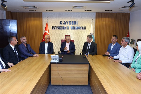 Başkan Büyükkılıç, Kayseri ASKF Başkanı Önal ile görüştü<