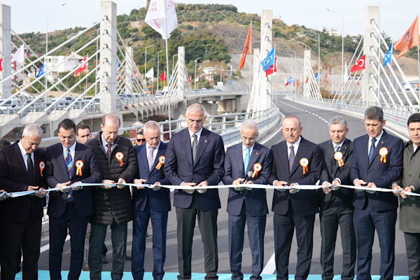 Ersoy: Dünyanın en büyük insan hareketinin temelinde turizm var<