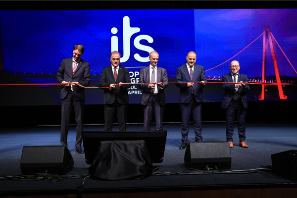 İstanbul’da akıllı ulaşım zirvesi düzenlendi<