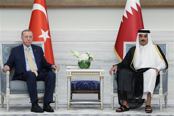 Cumhurbaşkanı Erdoğan, Katar Emiri Şeyh Temim ile bir araya geldi