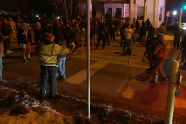 ABD genelinde ICE protestoları büyüyerek yayılıyor<