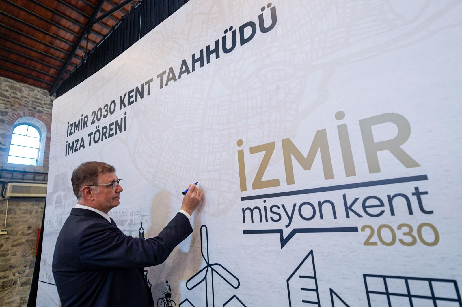 İmzalar, İzmir 2030 Kent Taahhüdü için atıldı<