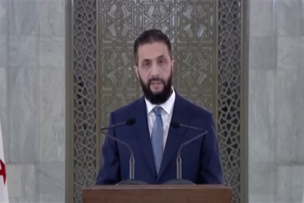 Suriye Devlet Başkanı Trump ile görüşmek üzere ABD'ye indi