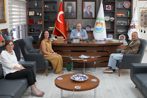 İznik’in Meşe Balı markası uluslararası arenada altın madalya kazandı