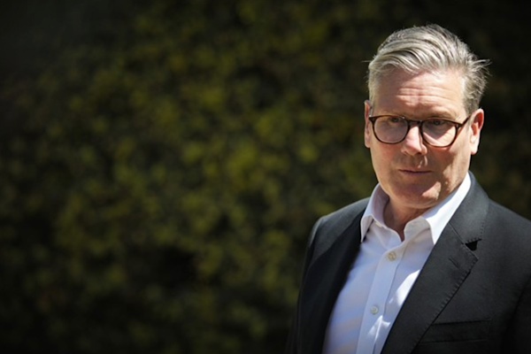 Starmer: Birleşik Krallık’ta 4,5 milyon çocuk yoksulluk koşullarında yaşıyor<