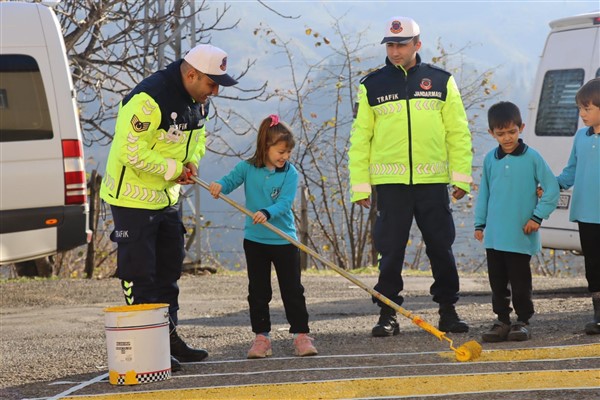 Giresun'da trafik güvenliği eğitimleri devam ediyor