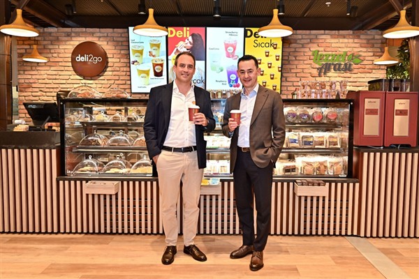 Alışverişe lezzetli bir mola: Shell ve Turcas deli2go, cafe formatıyla CarrefourSA’da<