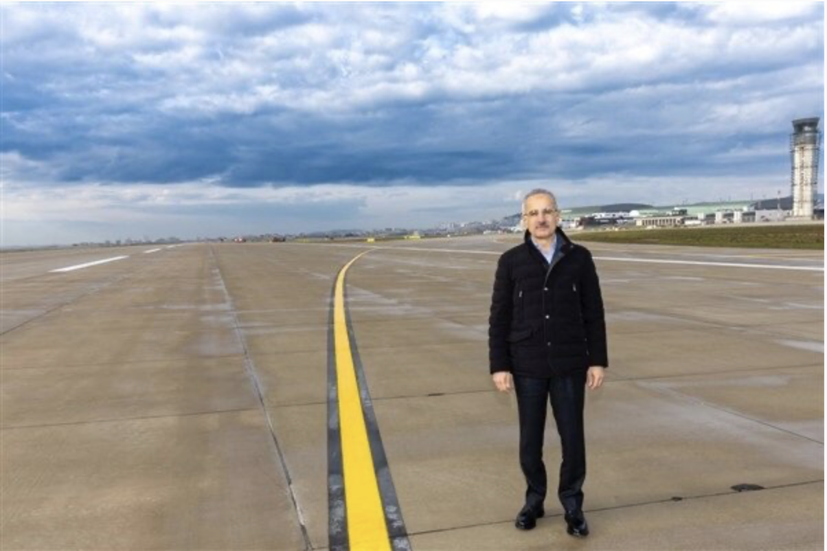 Uraloğlu, şehit Öğretmen Necmettin Yılmaz'ı andı