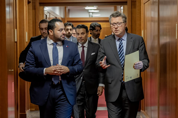 Katar ile Almanya arasında bölgesel gerilim diplomasisi görüşmesi<