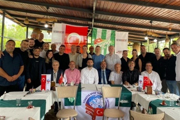 Çelik: Bursaspor taraftarı, doğru ve planlı adımlar atacağımızdan emin olsun<