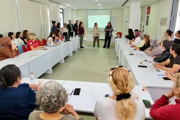 Adana’da çocuk yaşta evliliklerin önlenmesine yönelik eğitim düzenlendi<