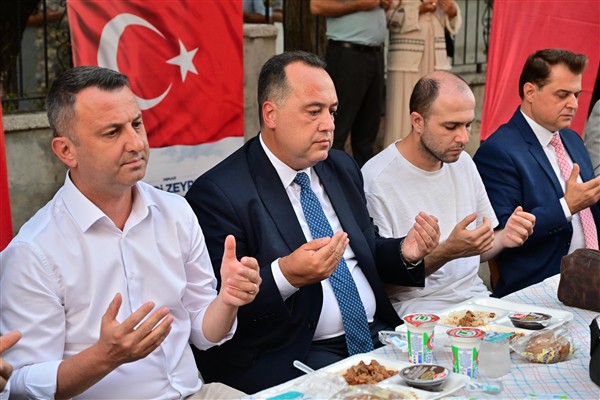 Şehit asker Manisa'da dualarla anıldı