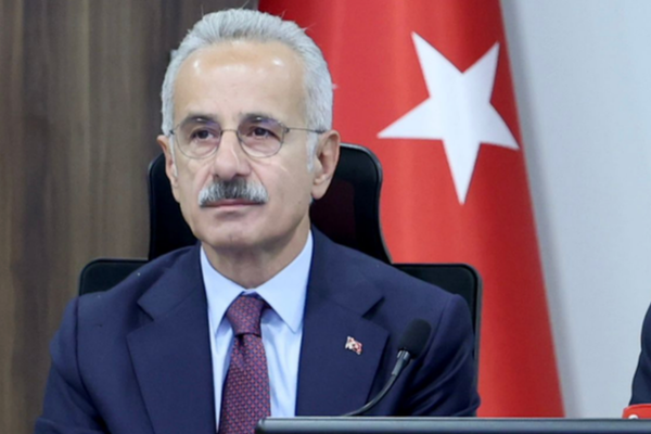 Bakan Uraloğlu, Sakarya Milletvekilleriyle TBMM’de bir araya geldi