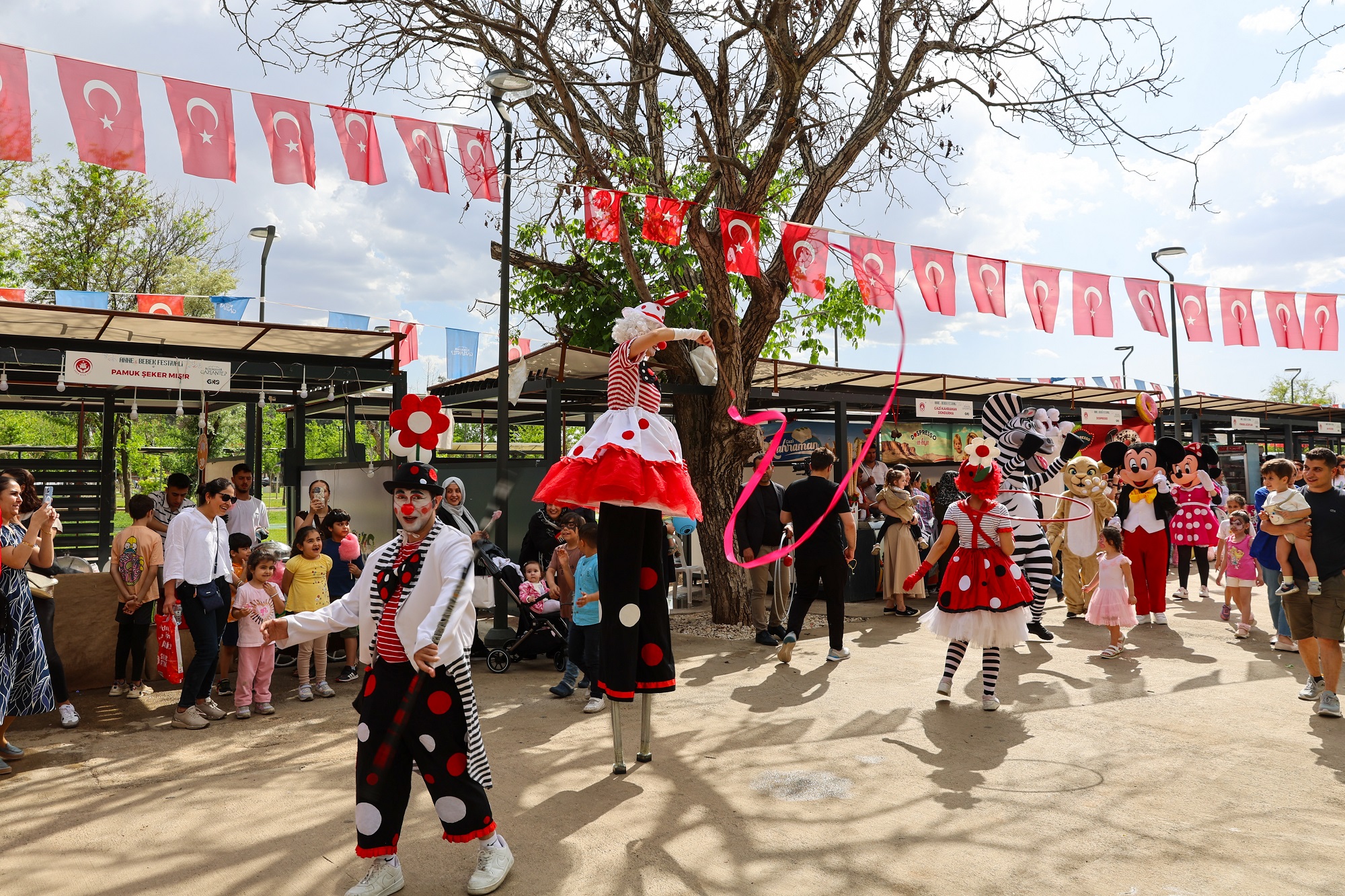 Gaziantep'te Anne Bebek Festivali yapıldı<