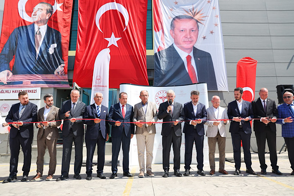 Biba, Doğanevler Sağlıklı Hayat Merkezi'nin açılışına katıldı<