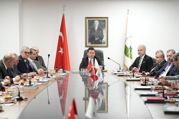 Osmangazi Belediyesi’nde yıl sonu değerlendirme toplantısı<