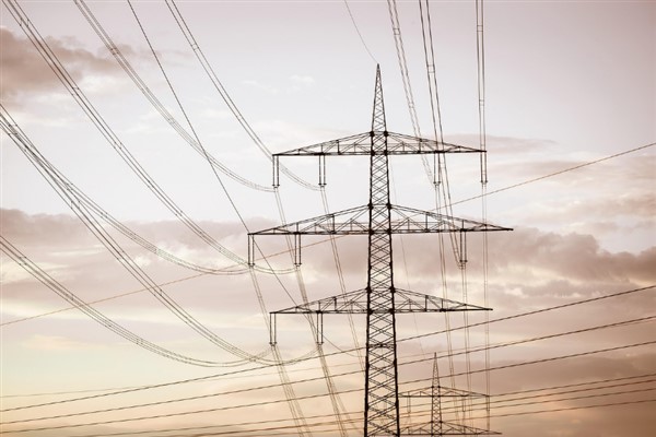 Çin’in kuzeydoğusundaki ilk güneş enerjisi santrali elektrik üretimine başladı<