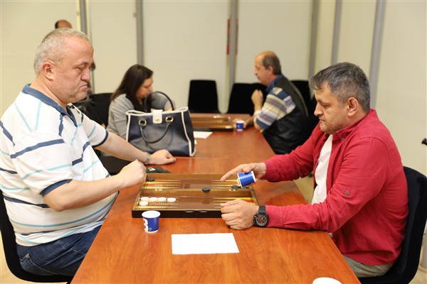 Bursa’da zarlar eşitlik ve beraberlik için atıldı<