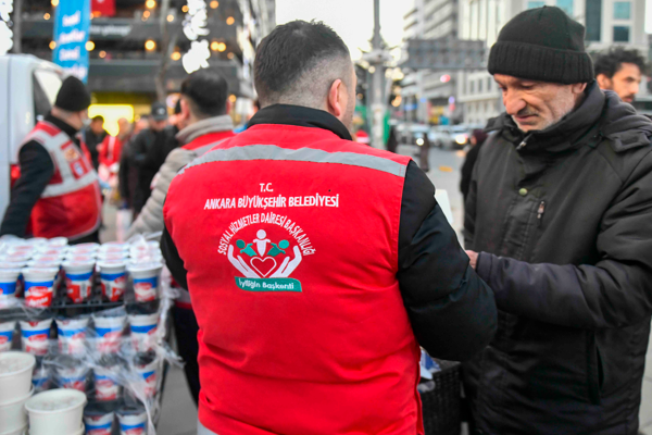 ABB'den ramazan kumanyası ve sıcak yemek ikramı