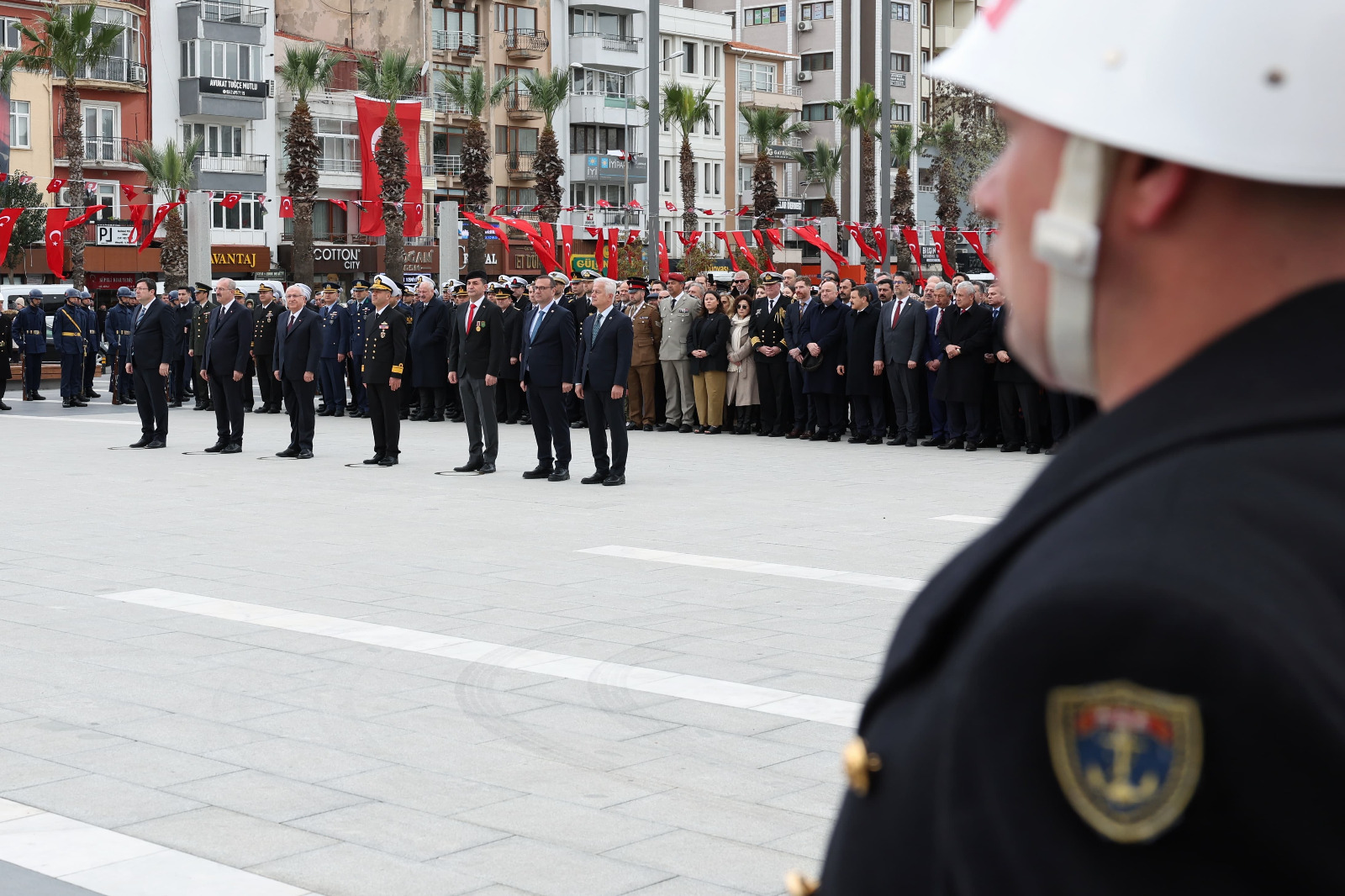 Bakan Güler, Çanakkale’deki anma törenlerinden ilkine katıldı<