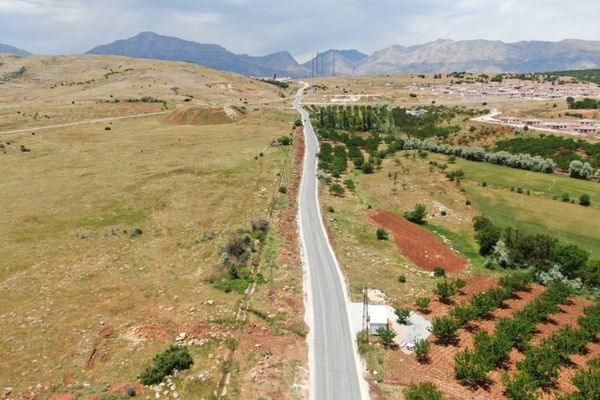 Doğanşehir Yolkoru Mahallesi’nin 6,5 kilometrelik yolu yenilendi<