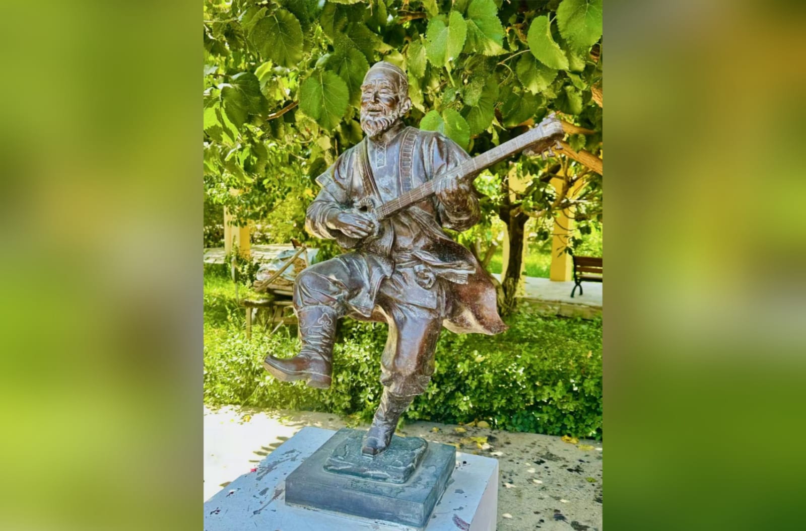 Kaşgar Şufu'nun Milli Müzik Aletleri Köyü: Kültürel miras ve turizmin uyumlu senfonisi<
