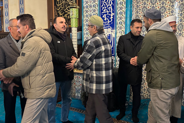 Başkan Altay, Kapu Camisinde vatandaşlarla buluştu<