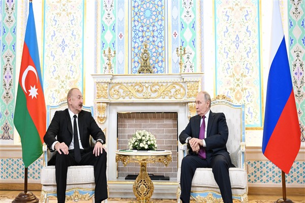 Azerbaycan Cumhurbaşkanı Aliyev ve Rusya Devlet Başkanı Putin görüştü<