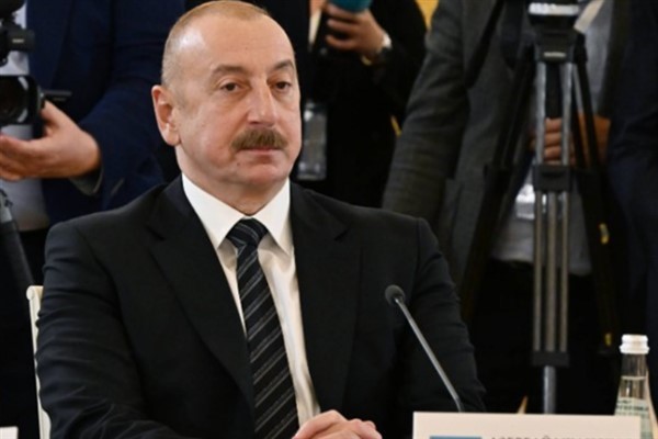 Aliyev onuruna Tiflis’te öğle yemeği verildi<