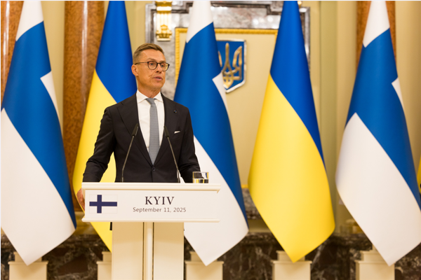 Stubb: Finlandiya ve Fransa yakın dost ve müttefiktir<