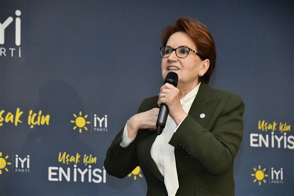 Akşener: “Uşaklı hemşerilerim bu defa Muhammet başkanını seçecekler!”<