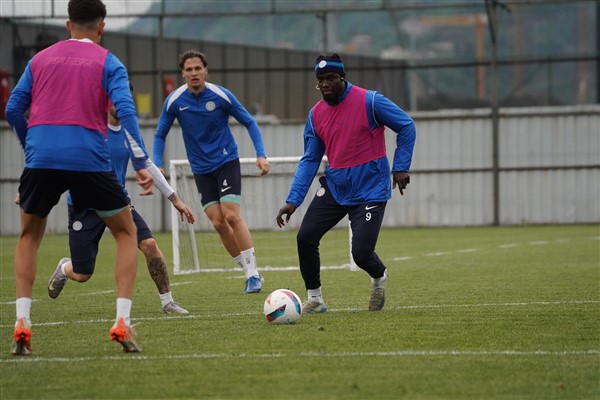 Çaykur Rizespor'da Atakaş Hatayspor maçı hazırlıkları<