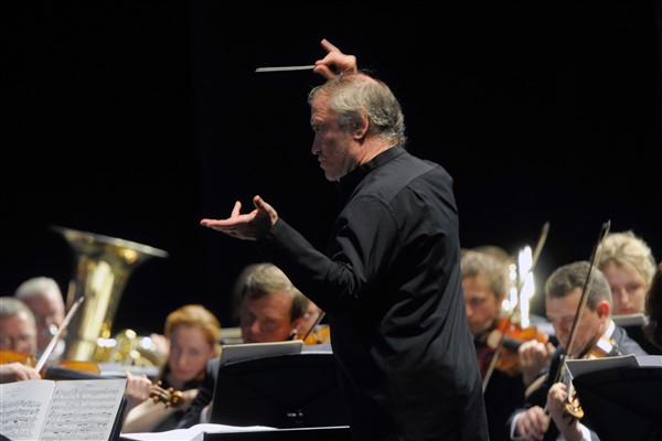 Dünyaca Ünlü Mariinsky Orkestrası  Şef Valery Gergiev yönetiminde Türkiye’ye geliyor