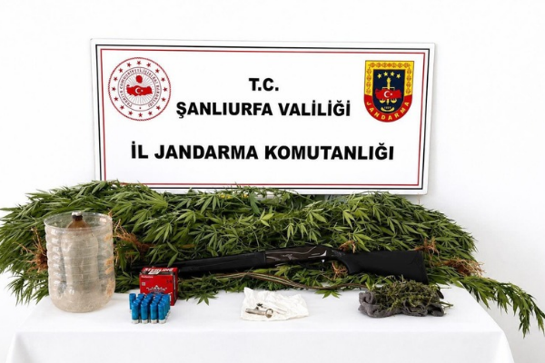 Şanlıurfa’da uyuşturucu operasyonunda 102 gram esrar ele geçirildi