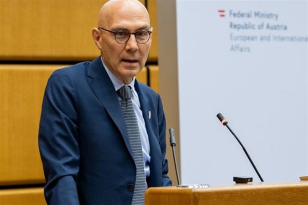 Türk: Yapay zeka nefreti yaymak için kullanılmamalı<